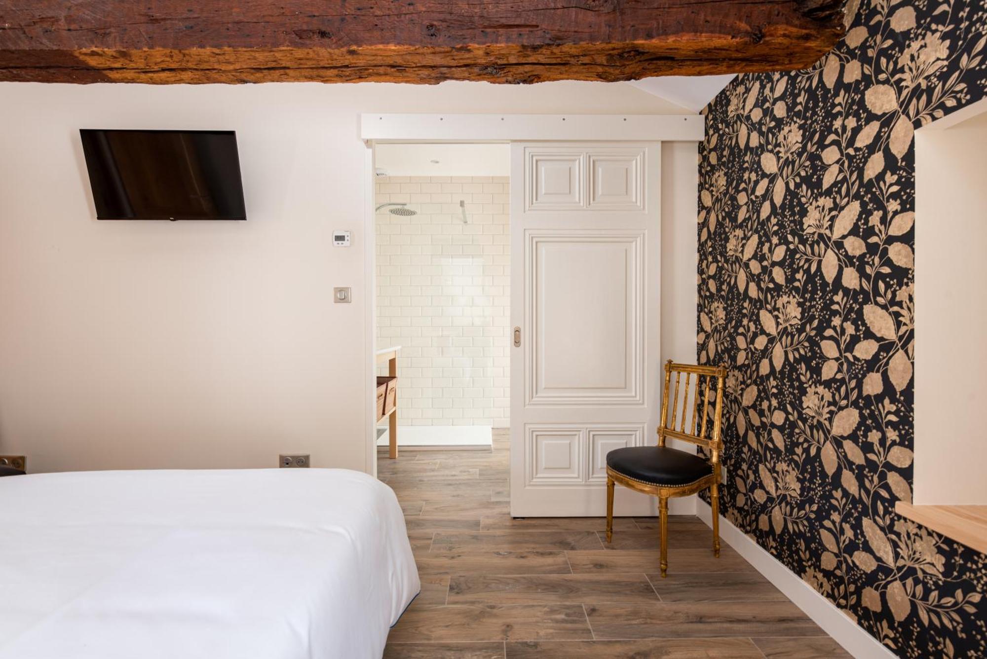 Le Cottage Du Parc Chambeon Room photo